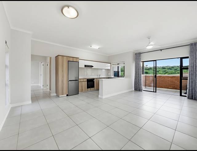2 BEDROOM APARTMENT TO LET IN BALLITO CENTRAL